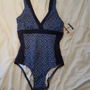 LL Bean One piece V Neck Bathing Suit (10 Reg)
